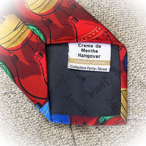 💕Beautiful Christmas Ornaments Jerry Garcia Mens Silk Tie💕 - Picture 6 of 13